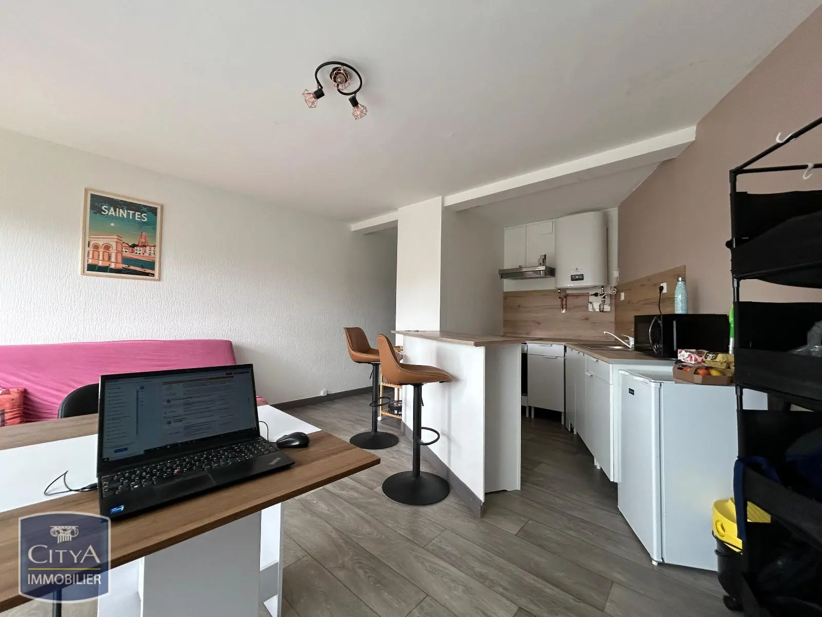 Photo 2 Appartement 1 pièce 28m²