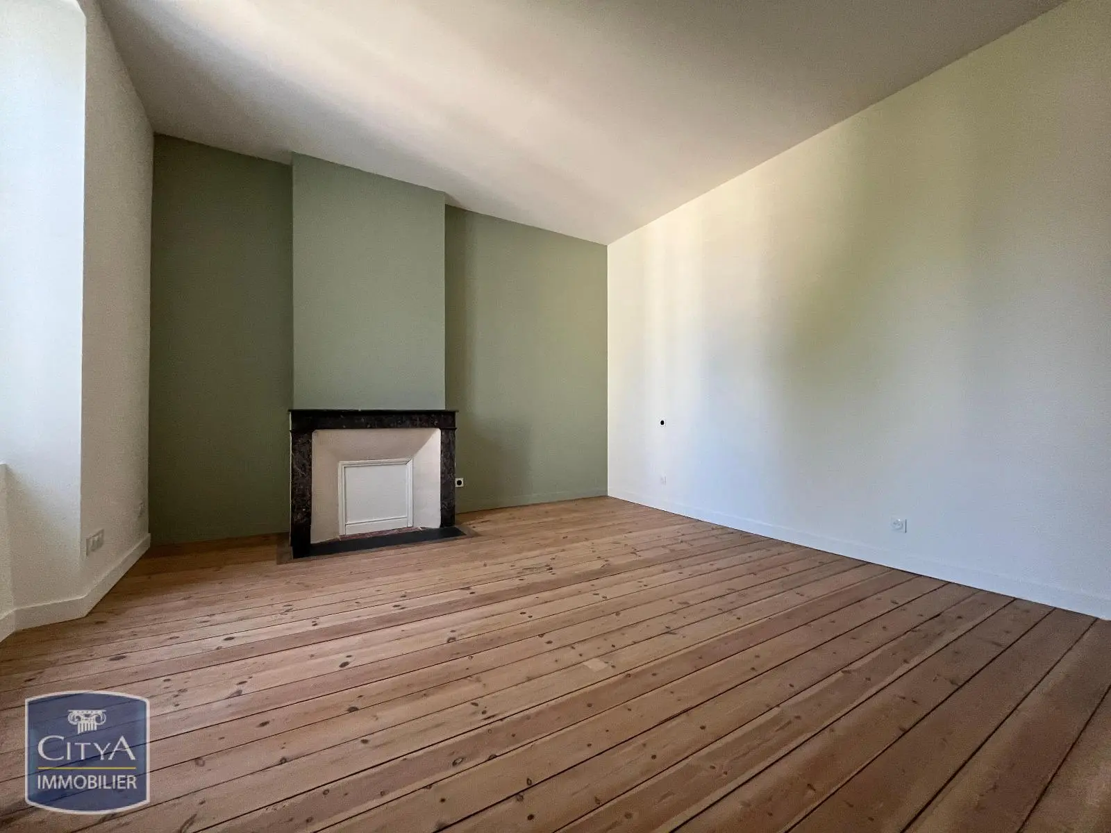 Photo 2 Appartement 1 pièce 22.95m²
