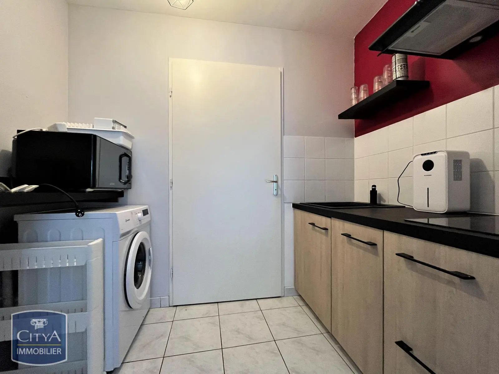 Photo 3 Appartement 1 pièce 23.76m²