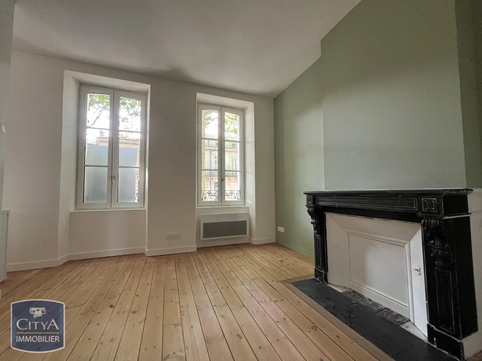 Photo 1 Appartement 1 pièce 24.7m²