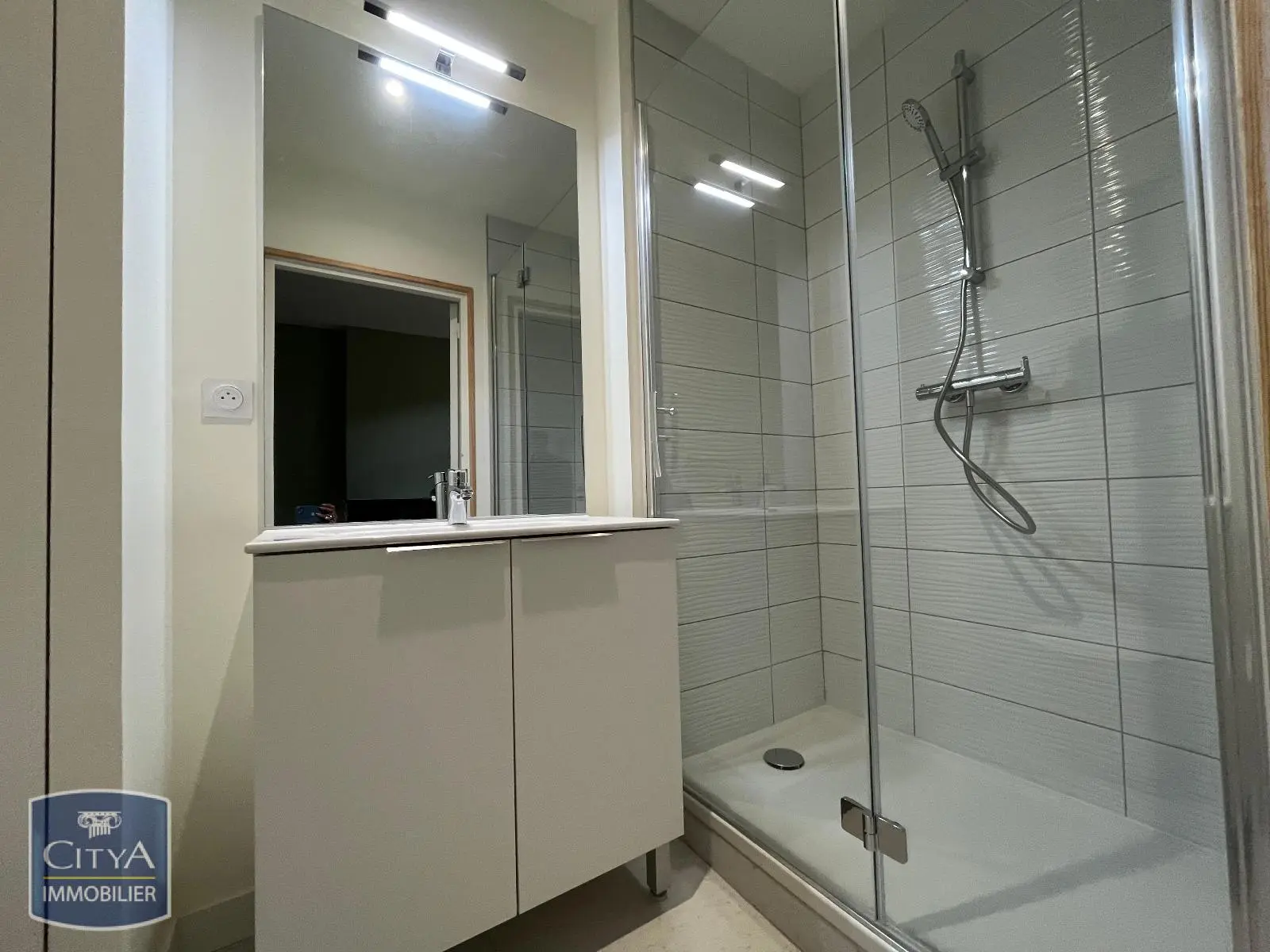 Photo 4 Appartement 1 pièce 24.7m²