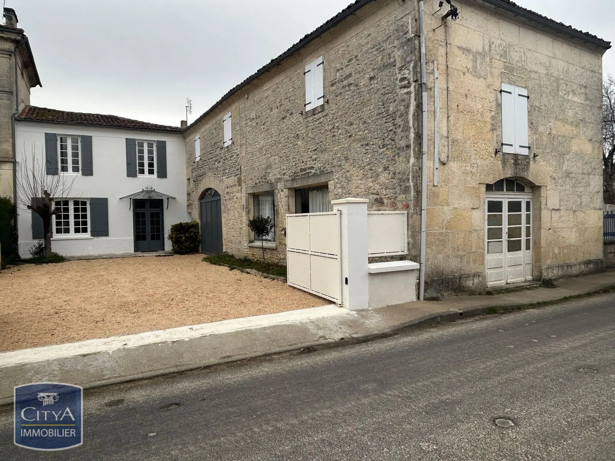 Photo 1 Maison 5 pièces 109m²