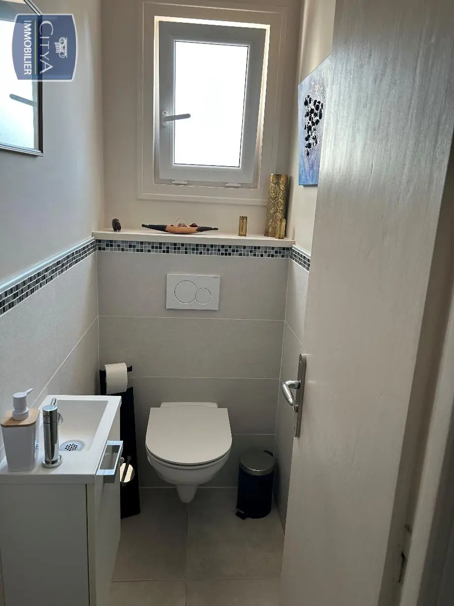 Photo 14 Maison 7 pièces 143m²
