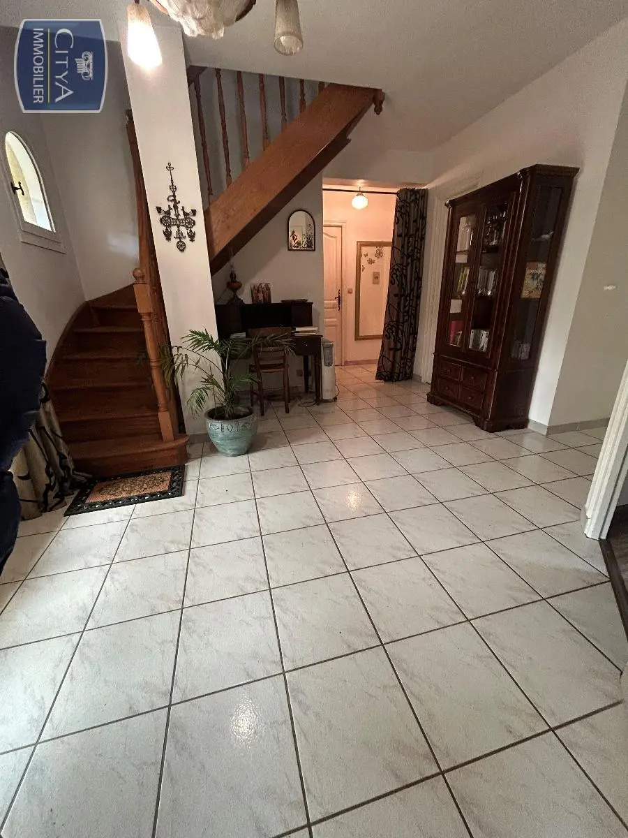 Photo 4 Maison 6 pièces 155m²