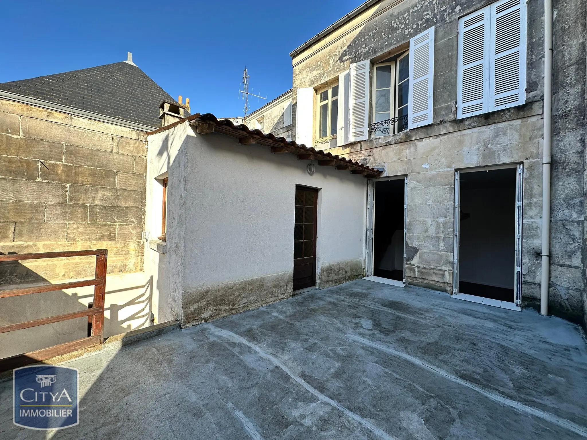 Photo 4 Immeuble 111m²