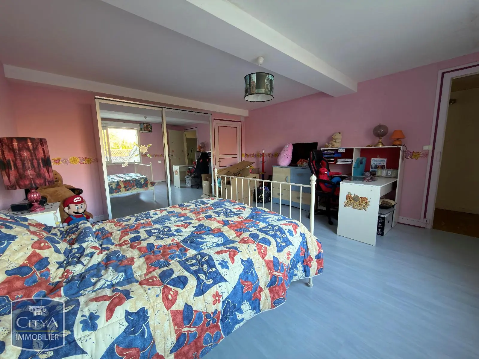 Photo 3 Maison 6 pièces 201m²