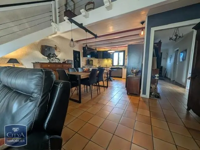 Photo 8 Maison 6 pièces 150m²