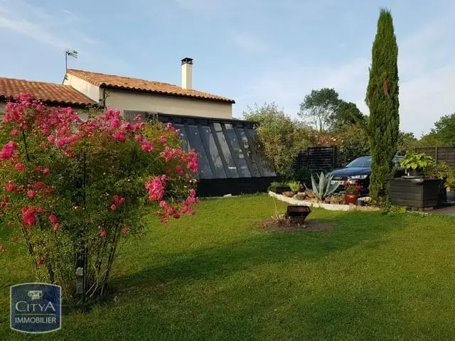 Photo 2 Maison 6 pièces 150m²