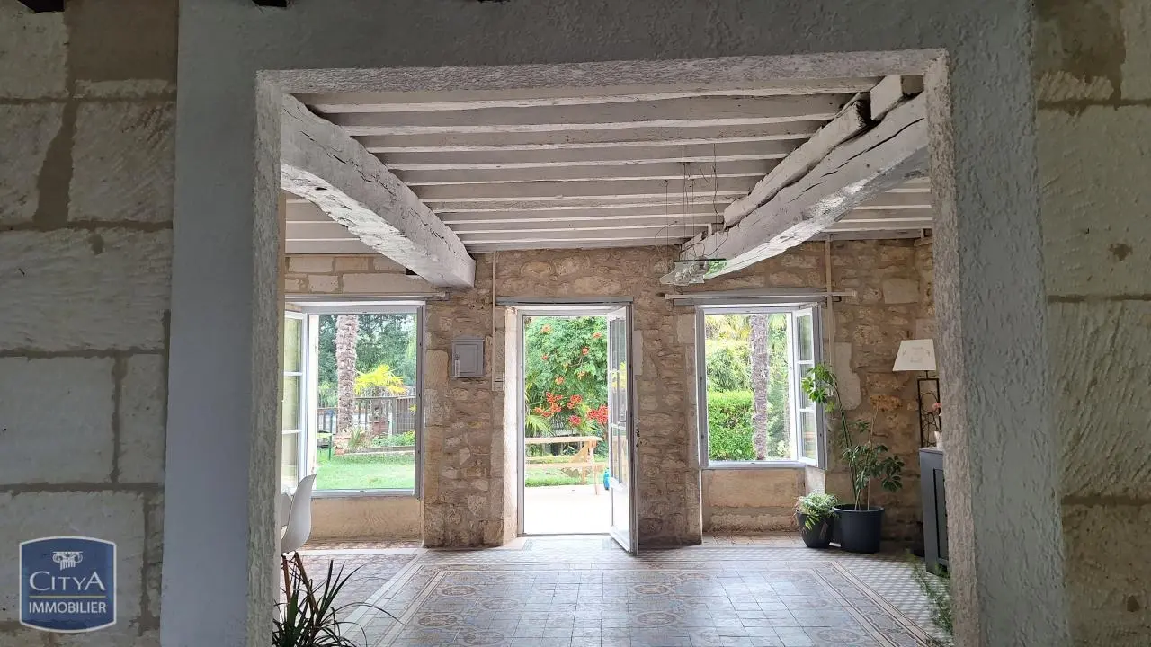 Photo 4 Maison 8 pièces 251m²