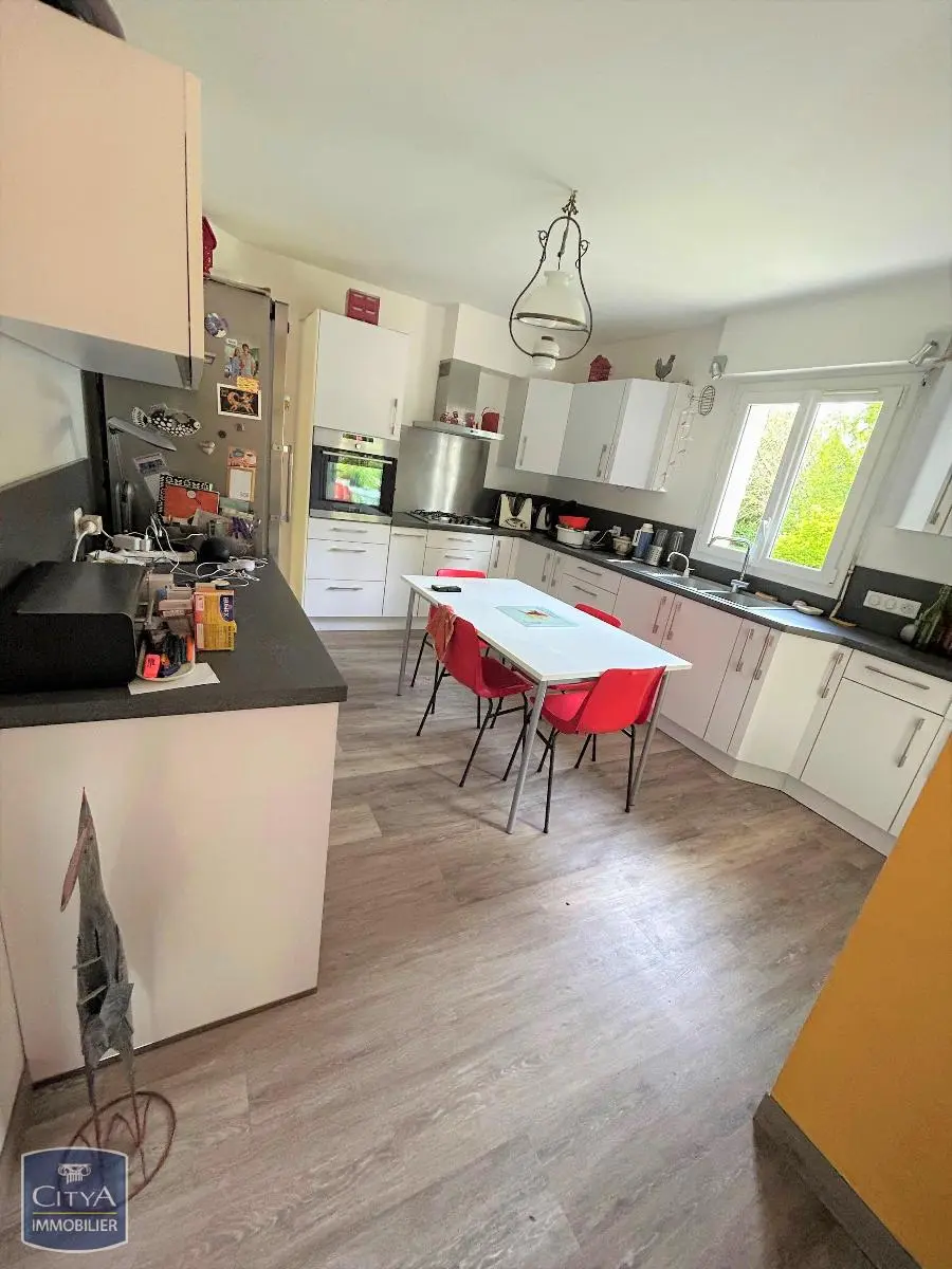 Photo 2 Maison 6 pièces 155m²