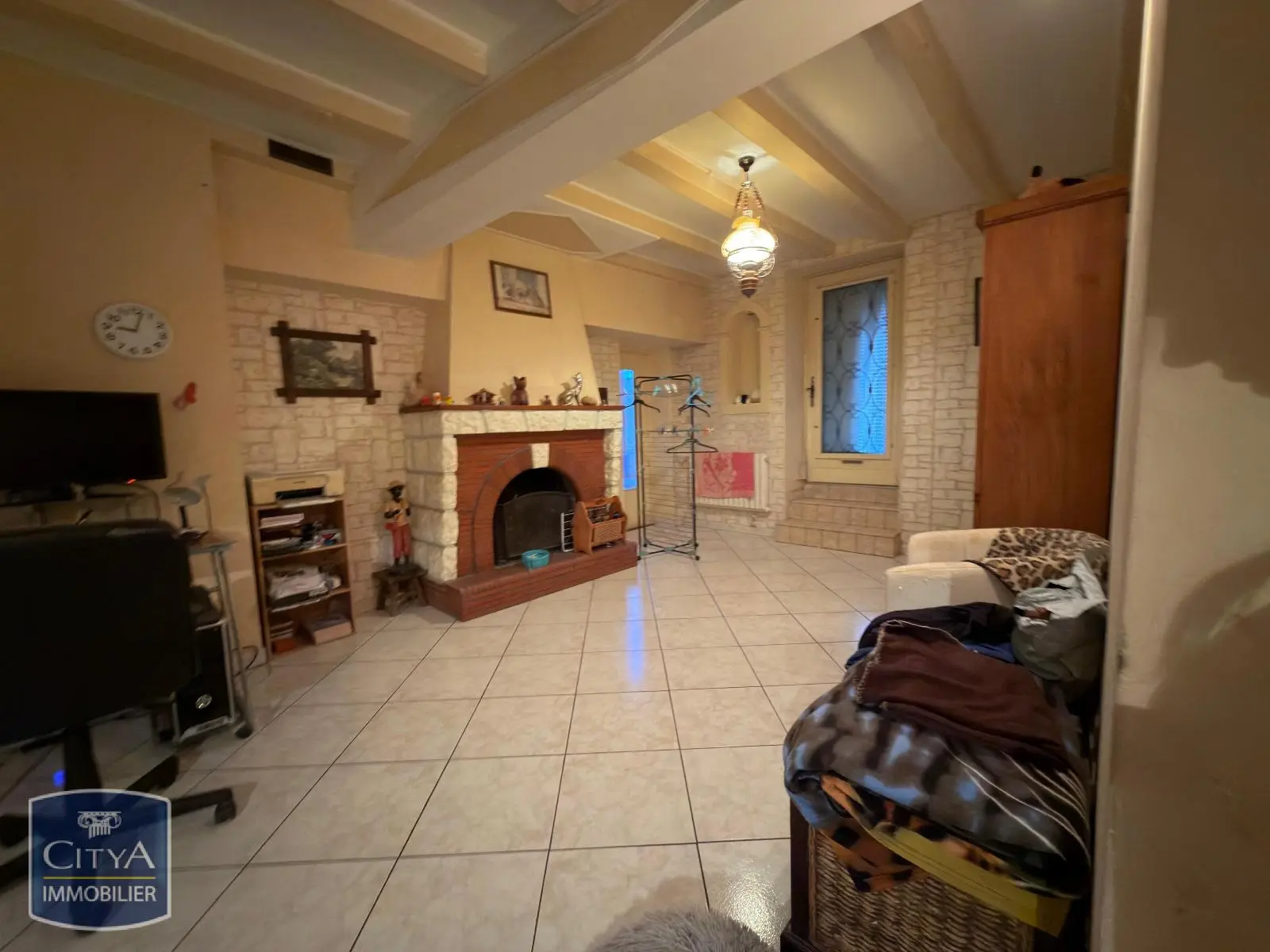 Photo 1 Maison 6 pièces 201m²