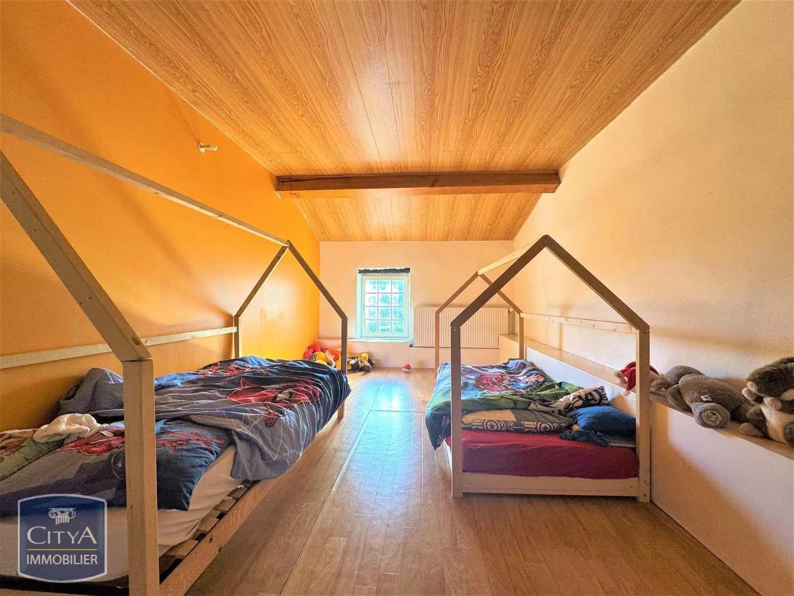 Photo 15 Maison 9 pièces 240m²