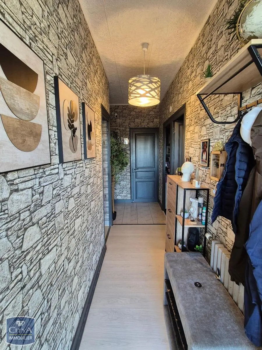 Photo 4 pour Maison 5 pièces 83m² Photo 4 Maison 5 pièces 83m²