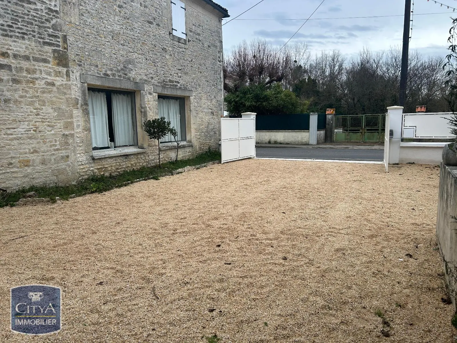 Photo 1 maison Authon-Ébéon