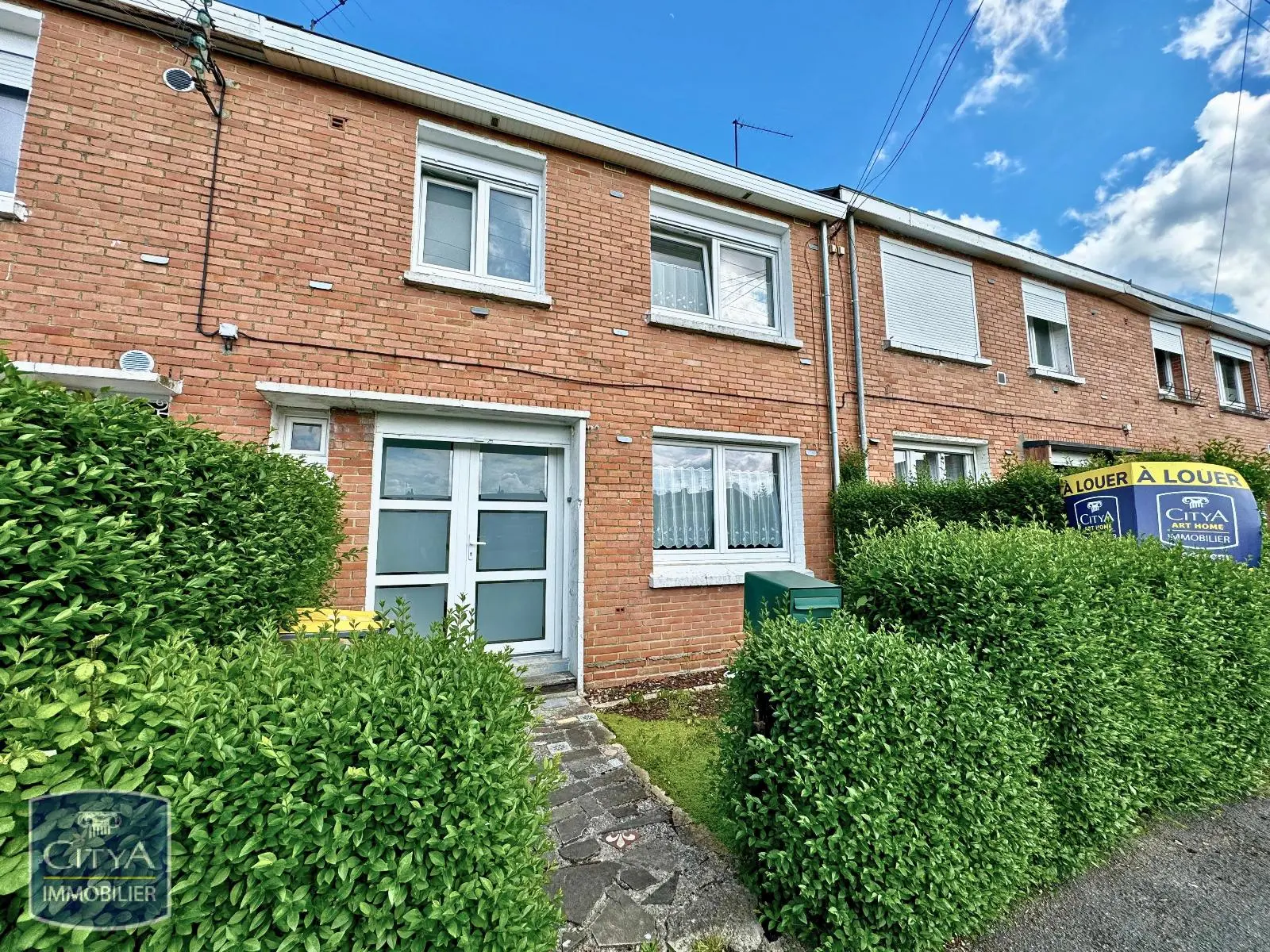 Photo 1 Maison 4 pièces 61m²