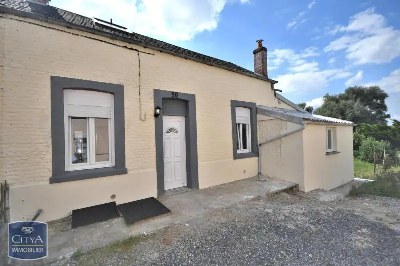 Photo 1 Maison 3 pièces 77m²