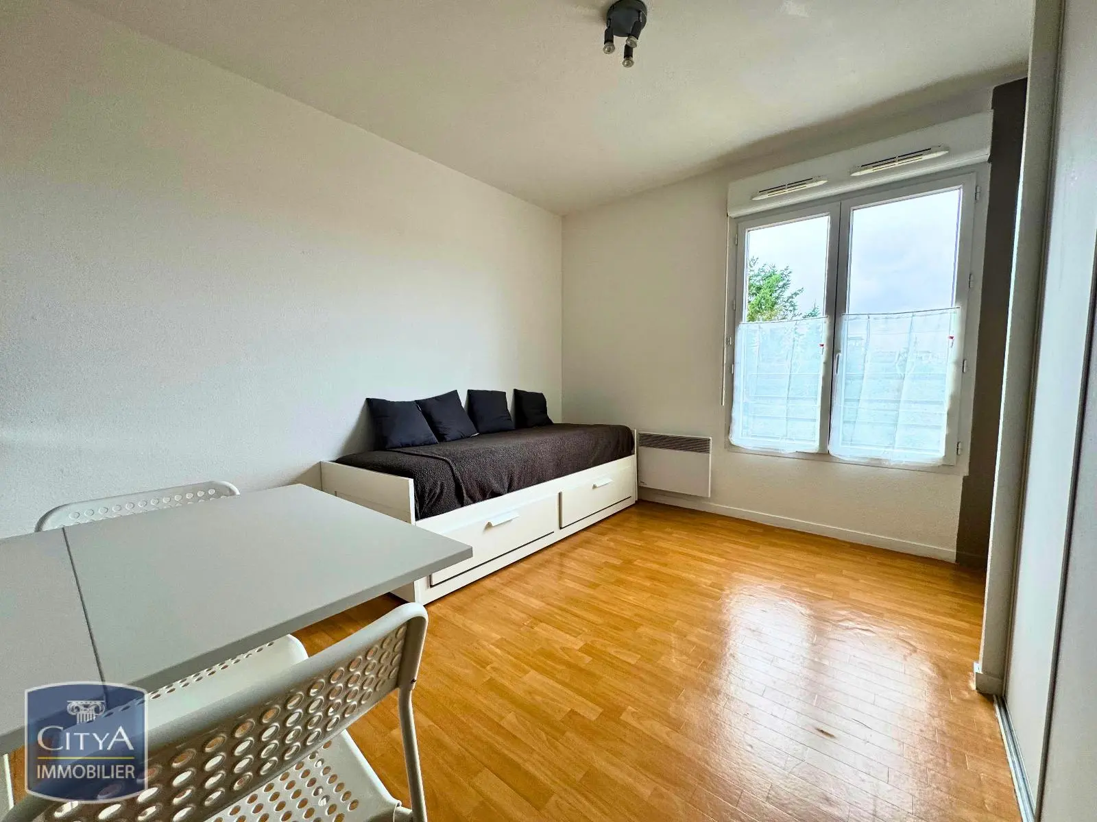 Photo 1 Appartement 1 pièce 21m²