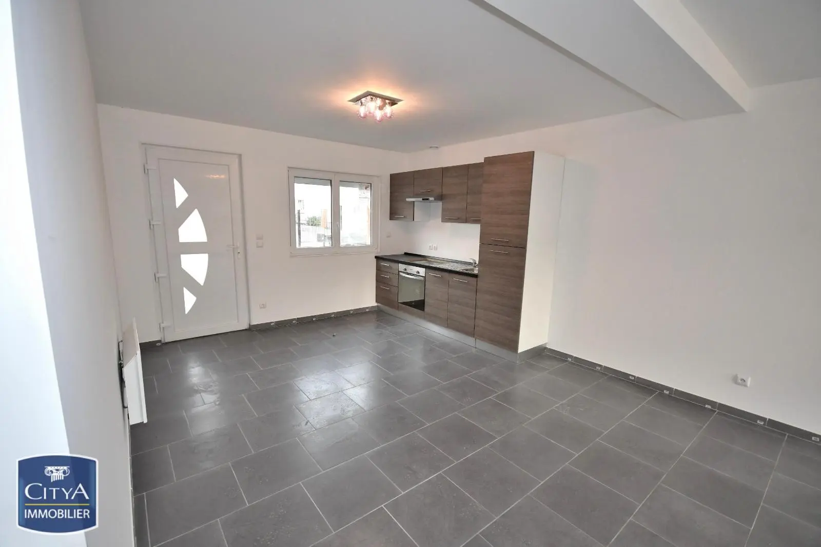 Photo 2 Maison 4 pièces 80.27m²