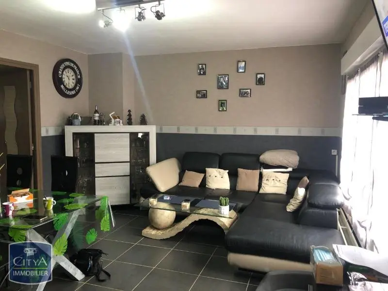 Photo 2 Maison 5 pièces 75m²
