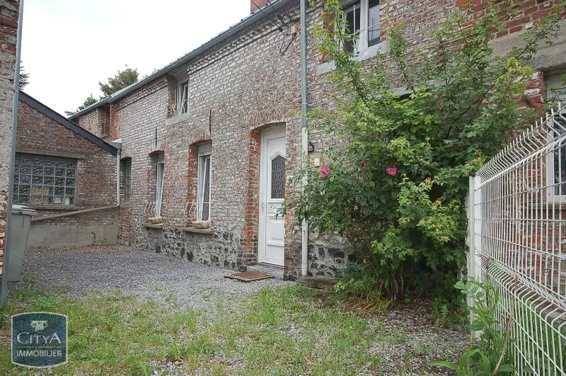 Photo 1 Maison 4 pièces 77m²