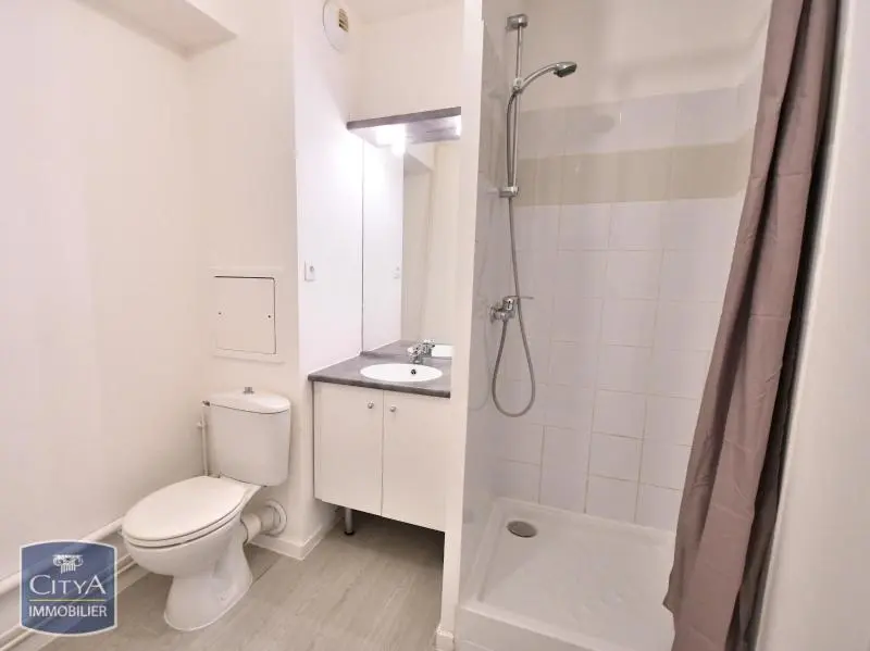 Photo 3 Appartement 1 pièce 30.56m²