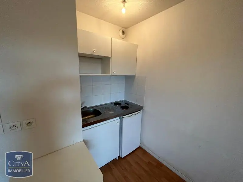 Photo 8 Appartement 1 pièce 19.97m²