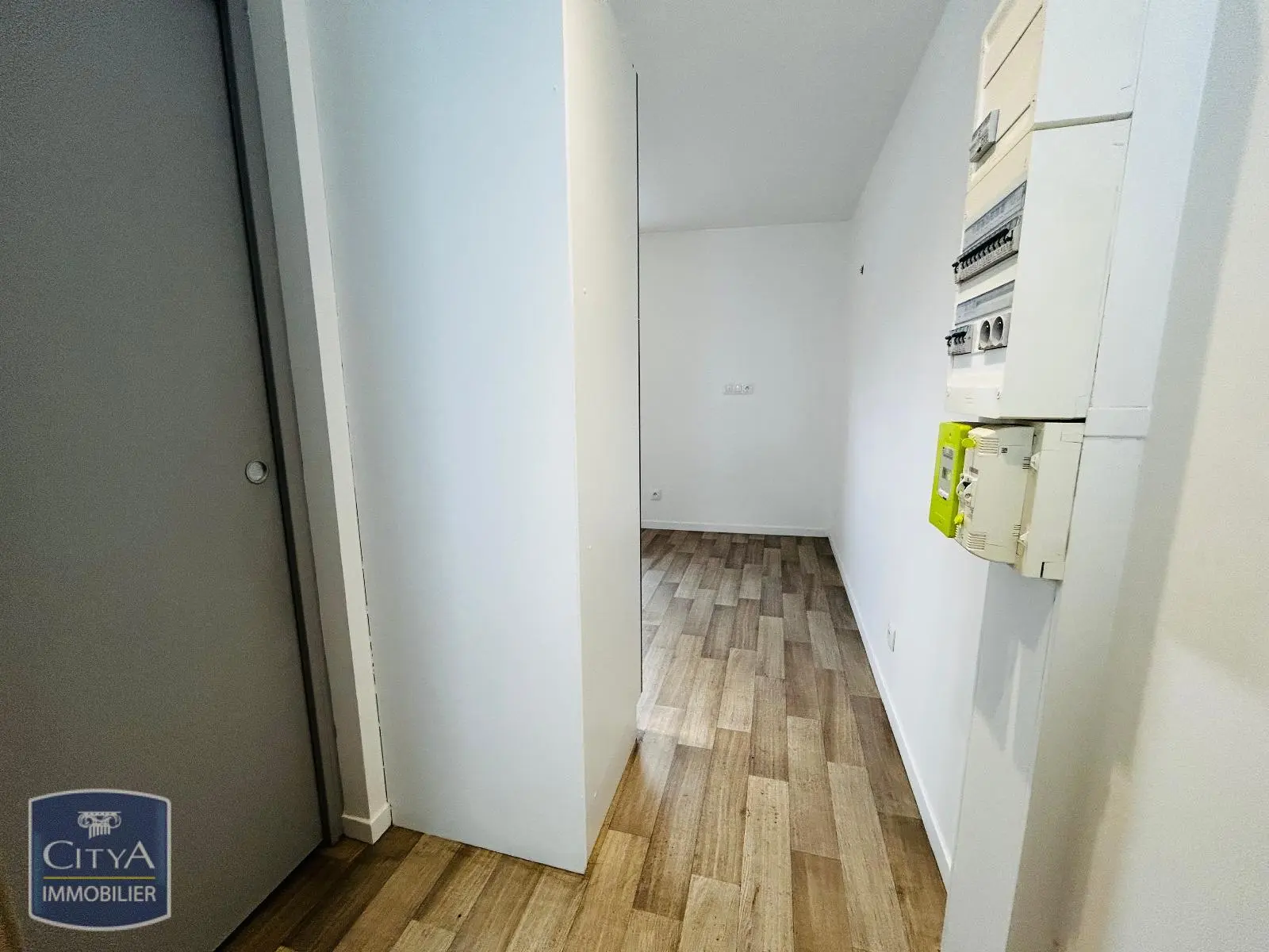 Photo 2 Appartement 1 pièce 19.44m²