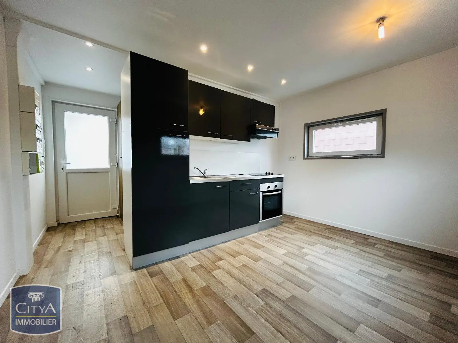 Photo 4 Appartement 1 pièce 19.44m²
