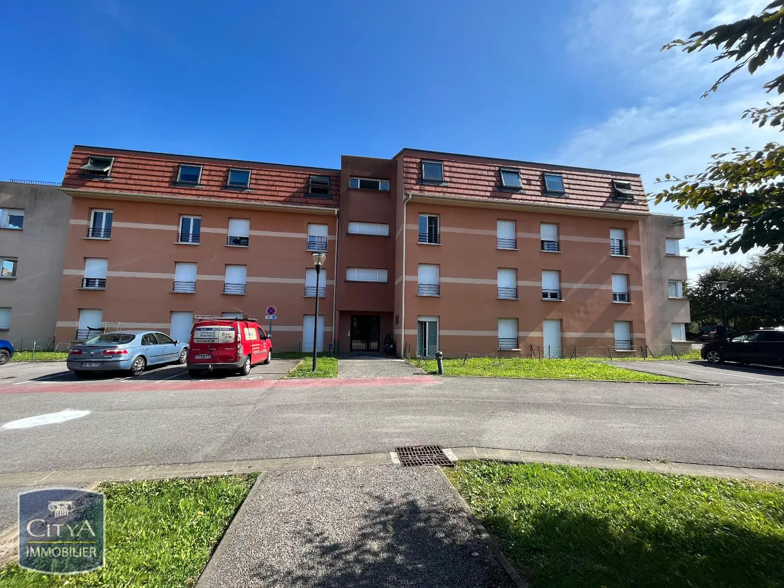 Photo 1 Appartement 1 pièce 31.5m²