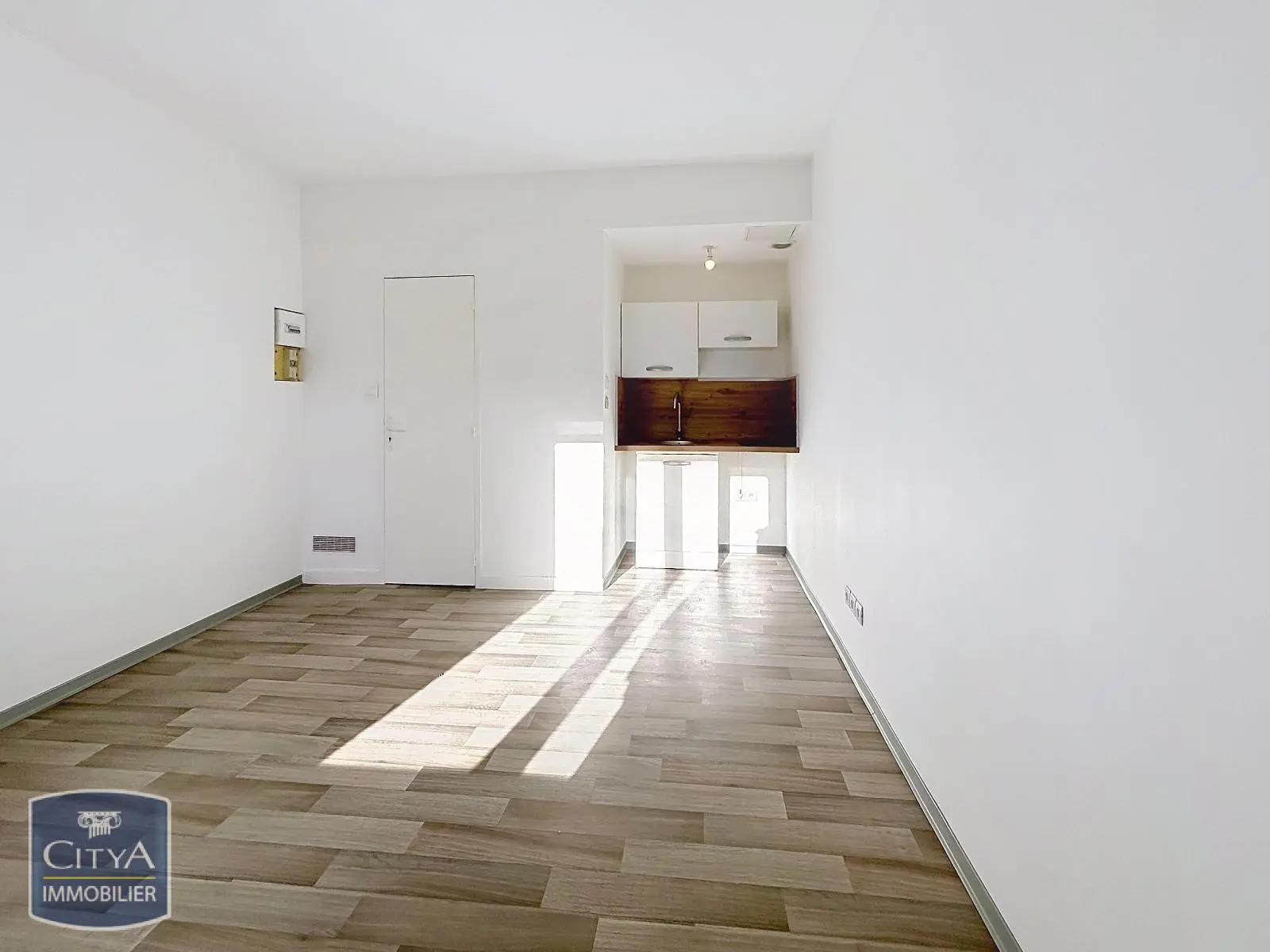 Photo 3 Appartement 1 pièce 18.2m²