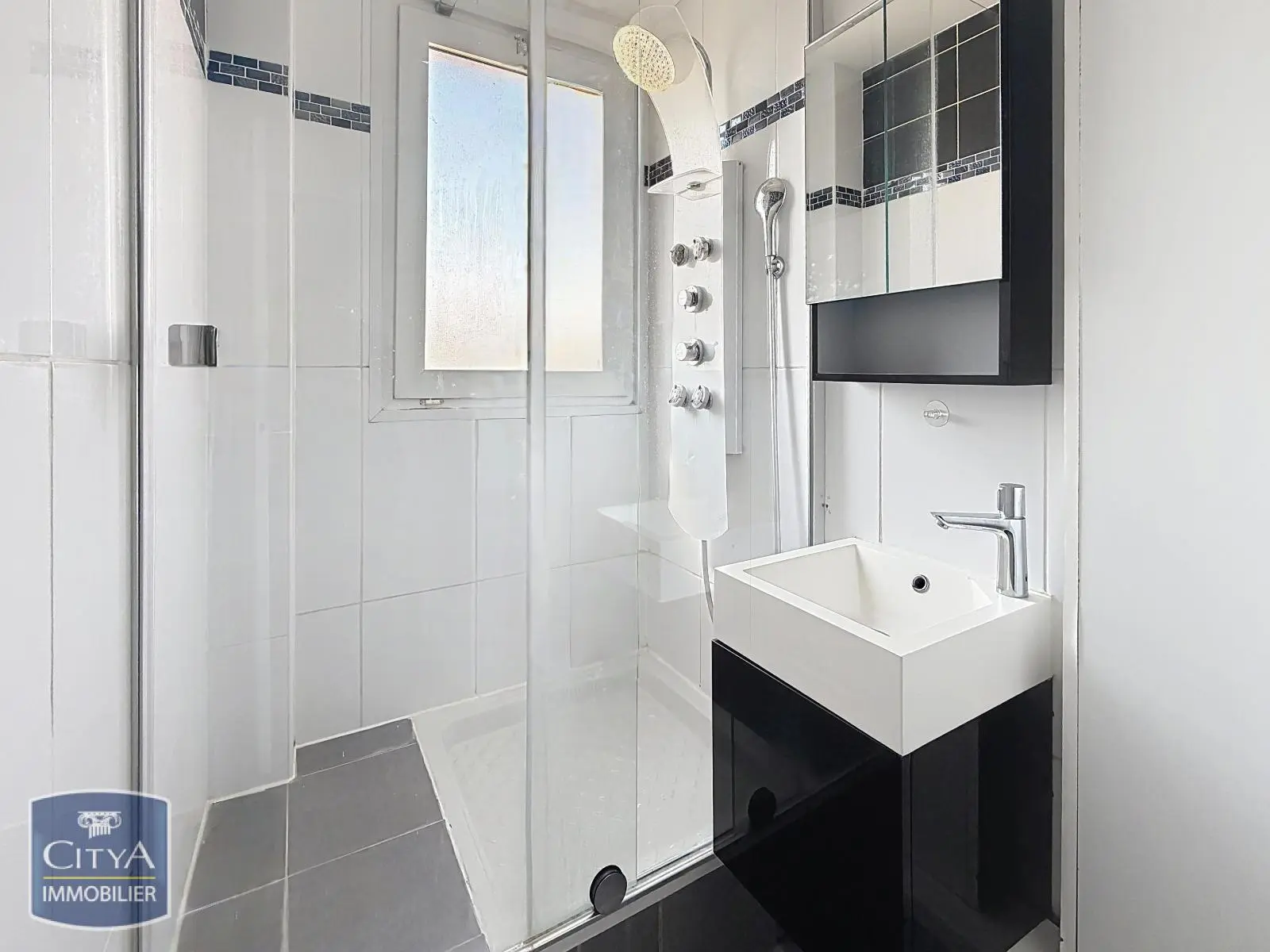 Photo 7 Appartement 2 pièces 57.6m²