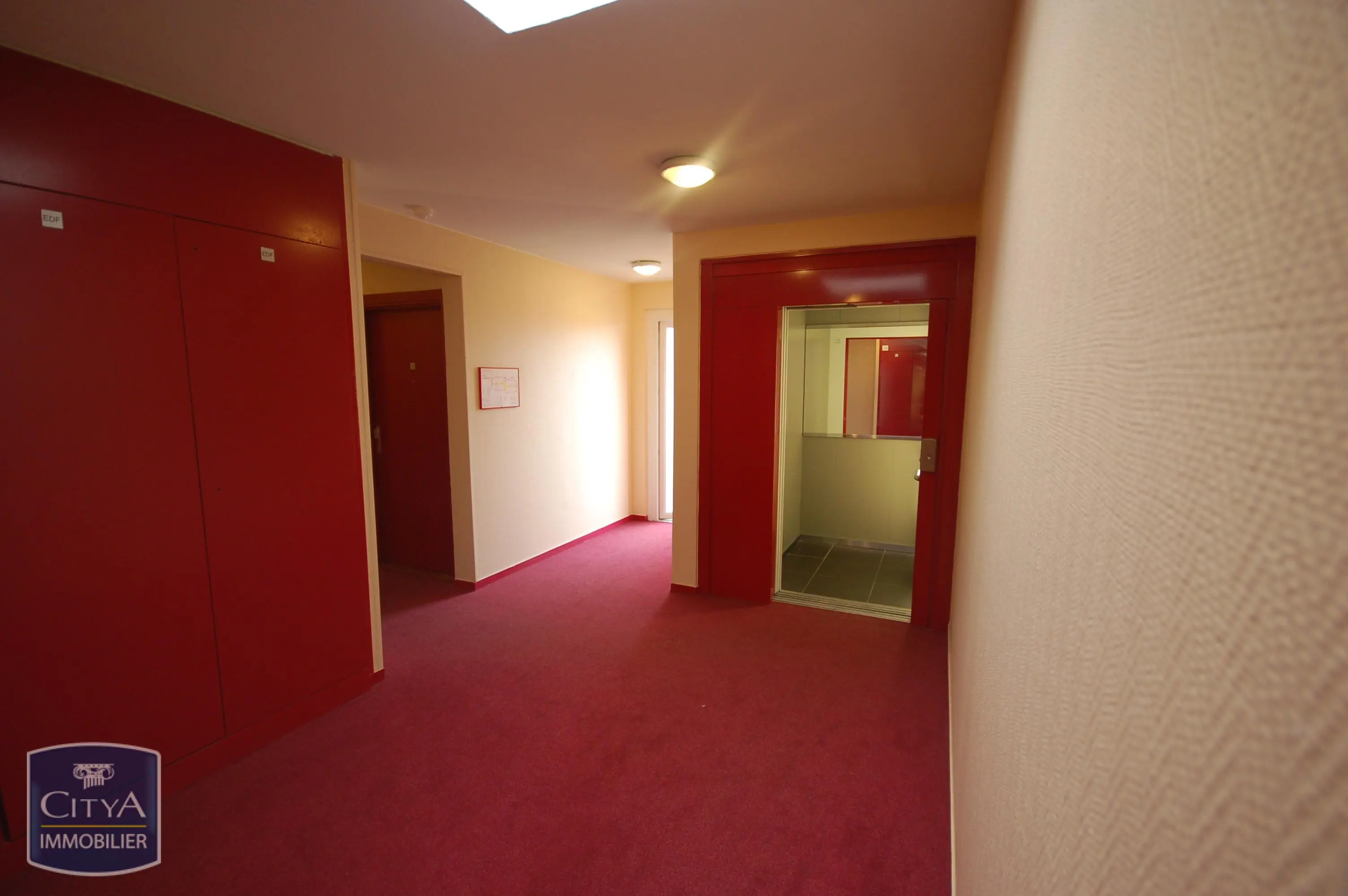 Photo 2 Appartement 1 pièce 21m²