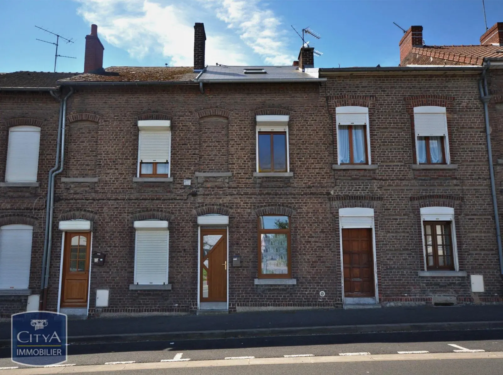 Photo 1 Maison 5 pièces 90m²