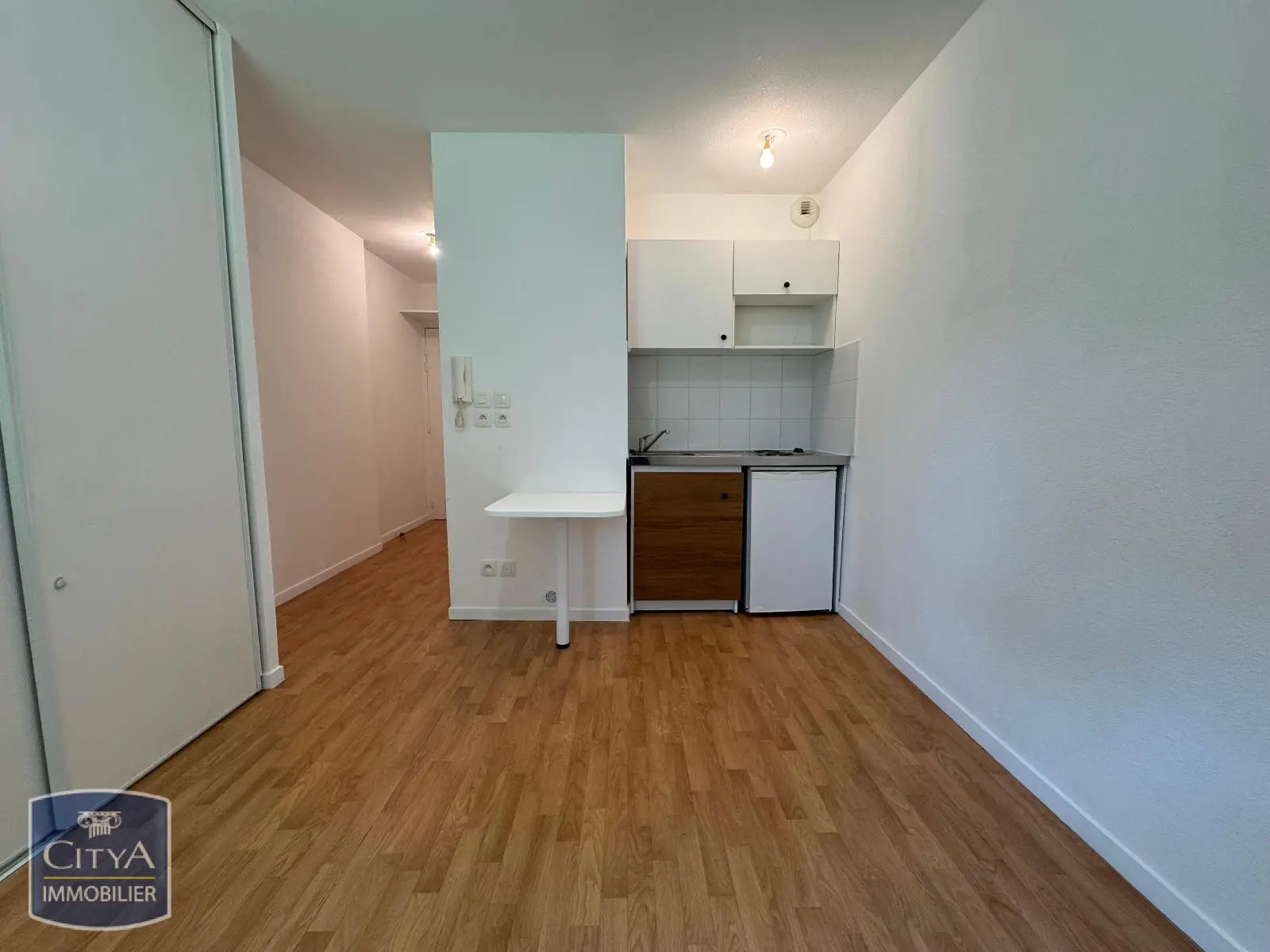 Photo 5 Appartement 1 pièce 18.94m²