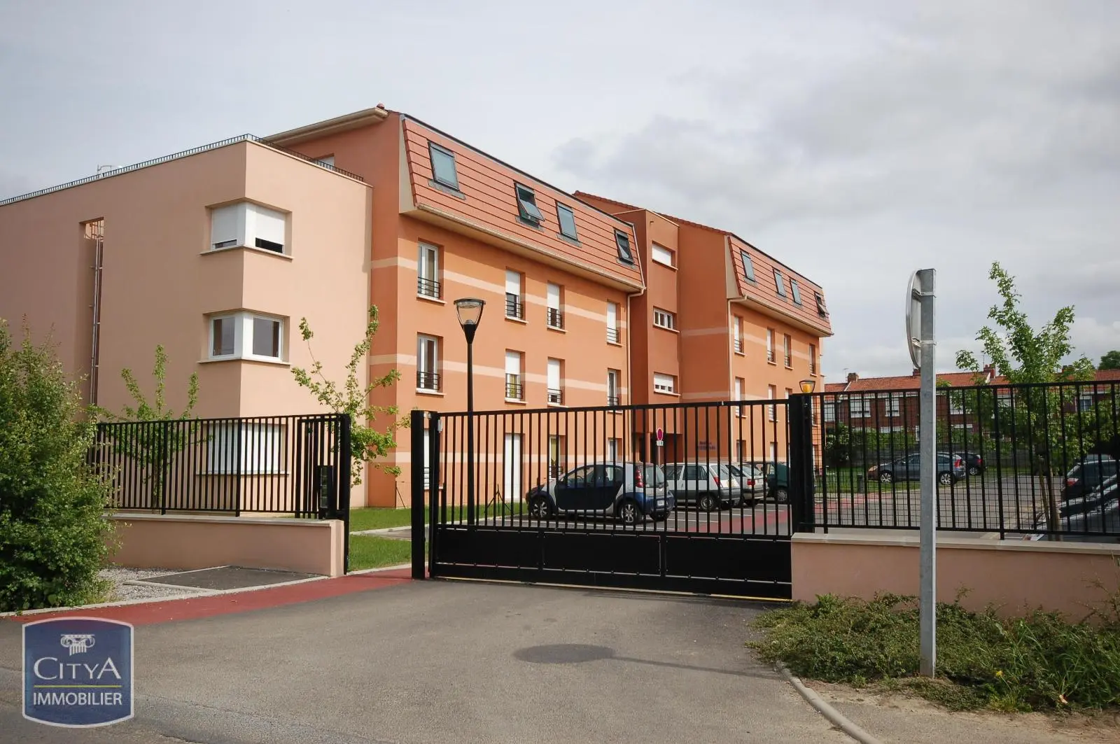 Photo 1 Appartement 1 pièce 18.94m²