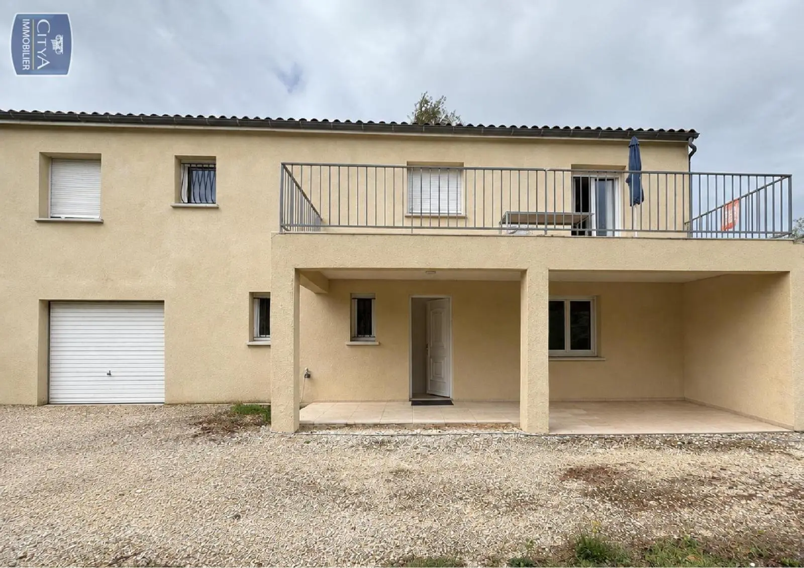 Photo 1 Appartement 5 pièces 123.68m²