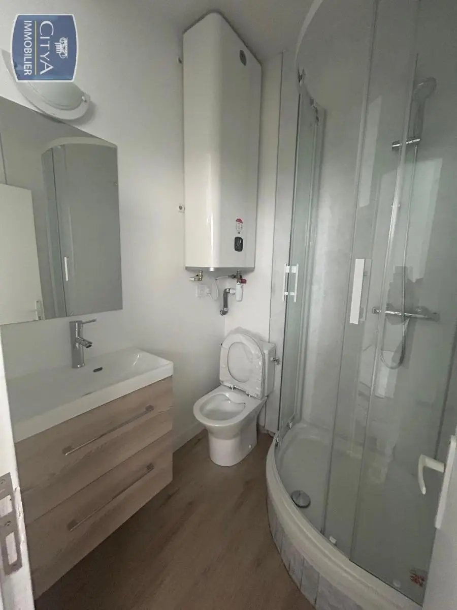 Photo 2 Appartement 1 pièce 17.27m²