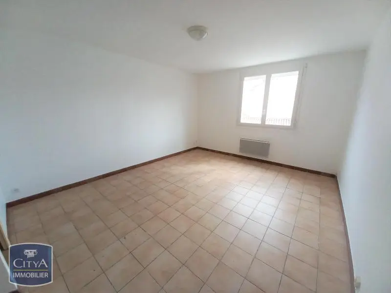 Photo 2 Appartement 1 pièce 26.09m²