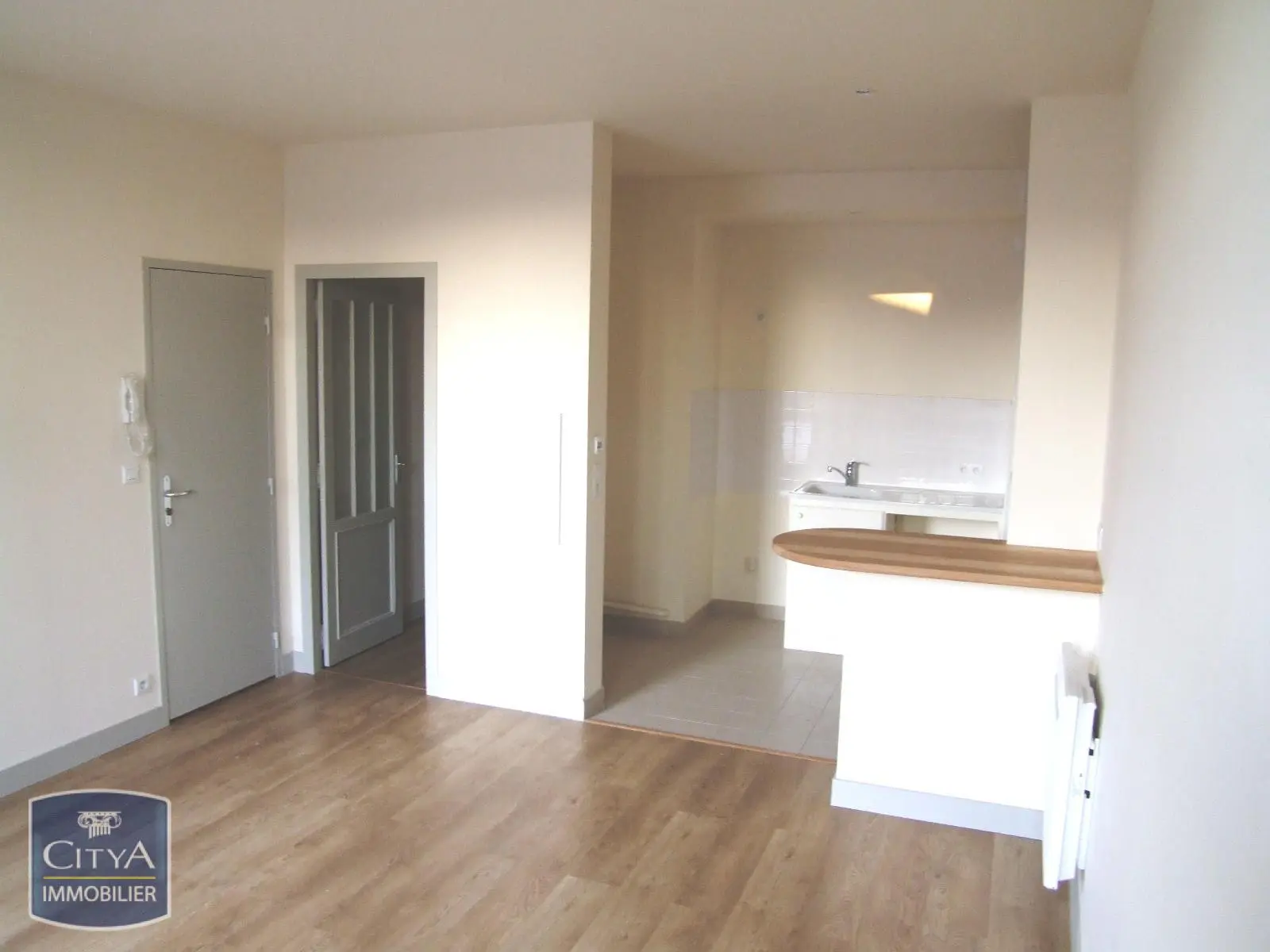 Photo 1 Appartement 2 pièces 41.97m²