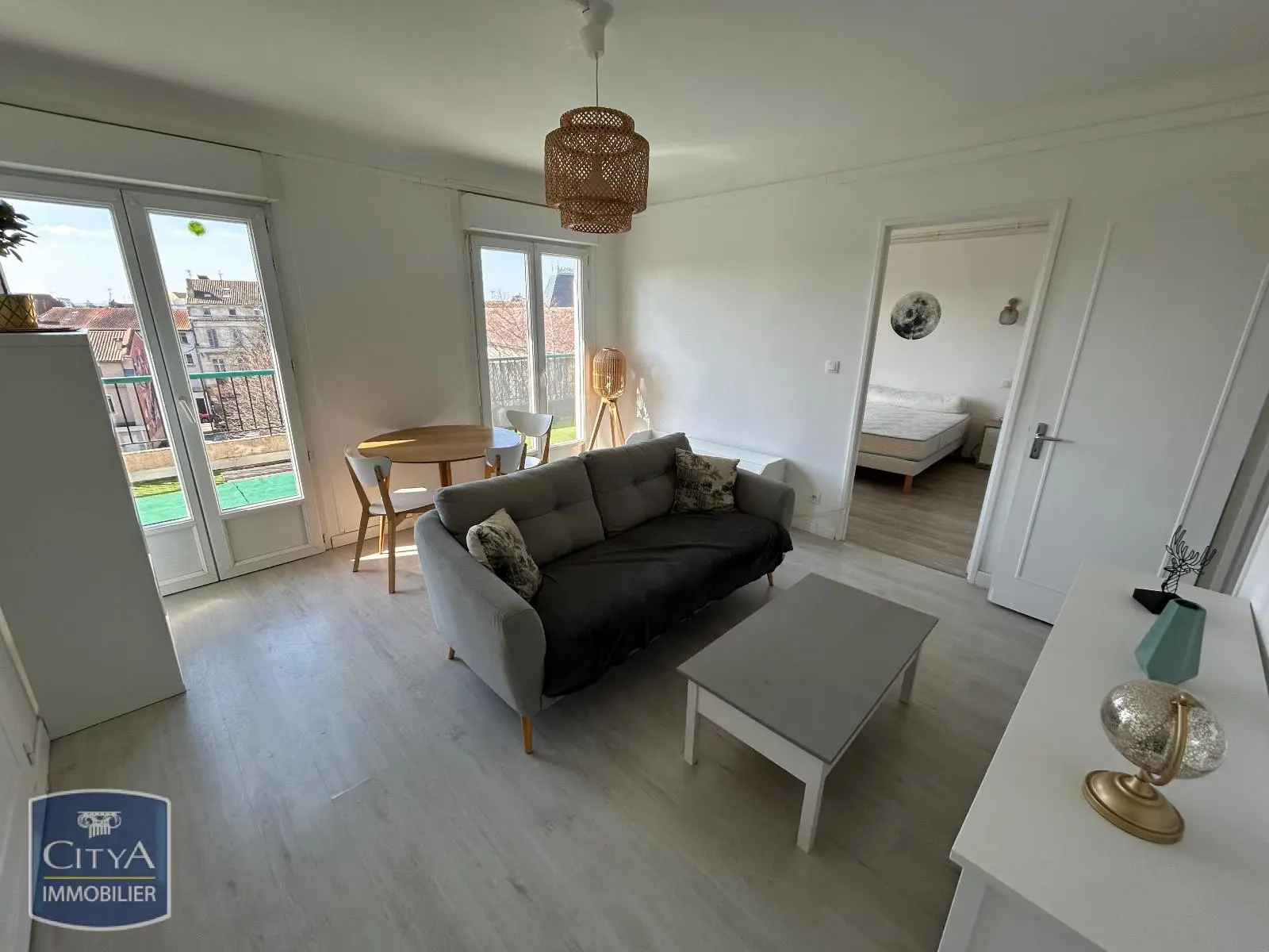 Photo 2 Appartement 2 pièces 42m²