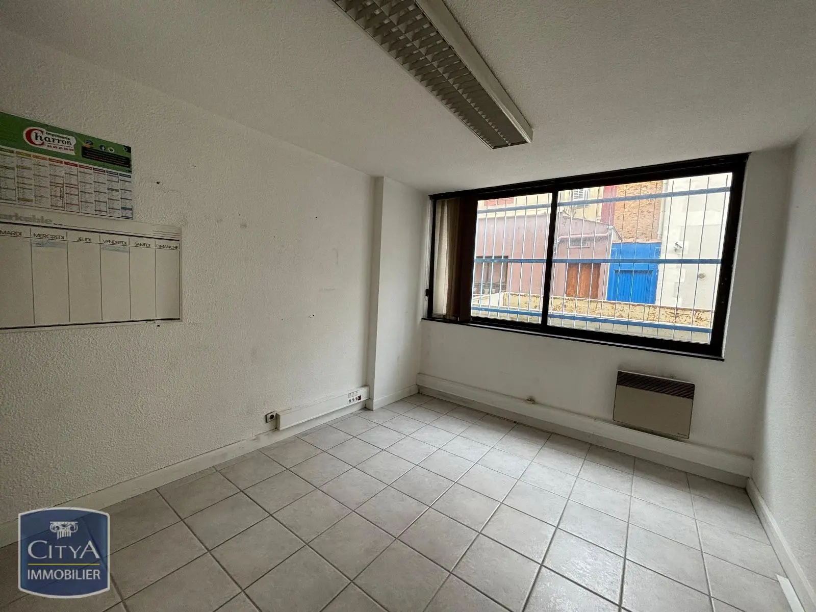 Photo 3 Appartement 1 pièce 255m²