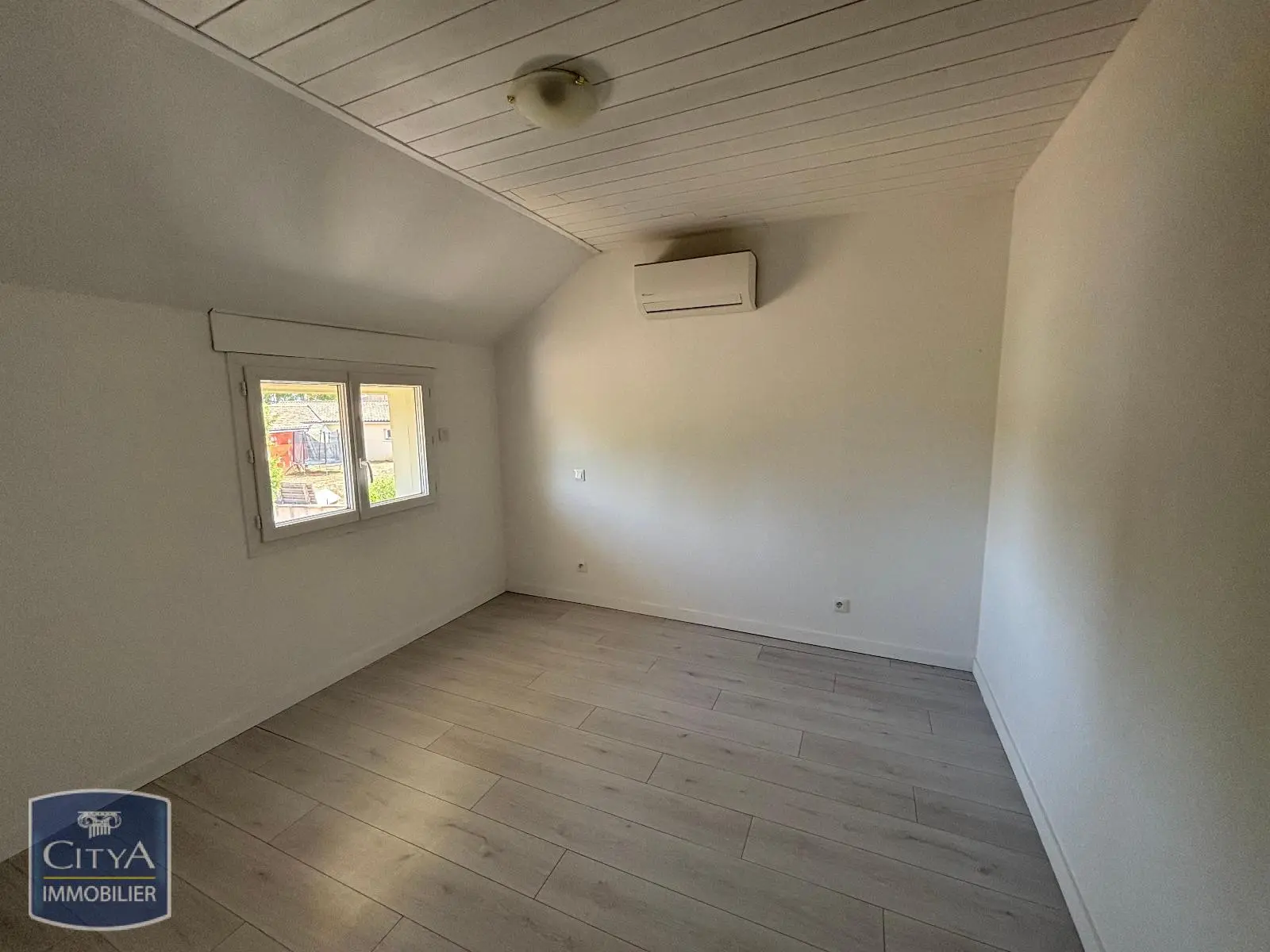 Photo 9 Maison 5 pièces 158m²