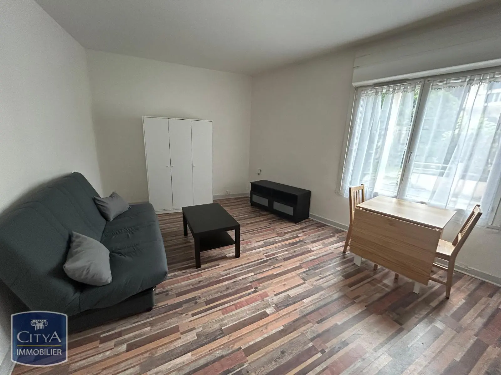 Photo 1 Appartement 1 pièce 32m²