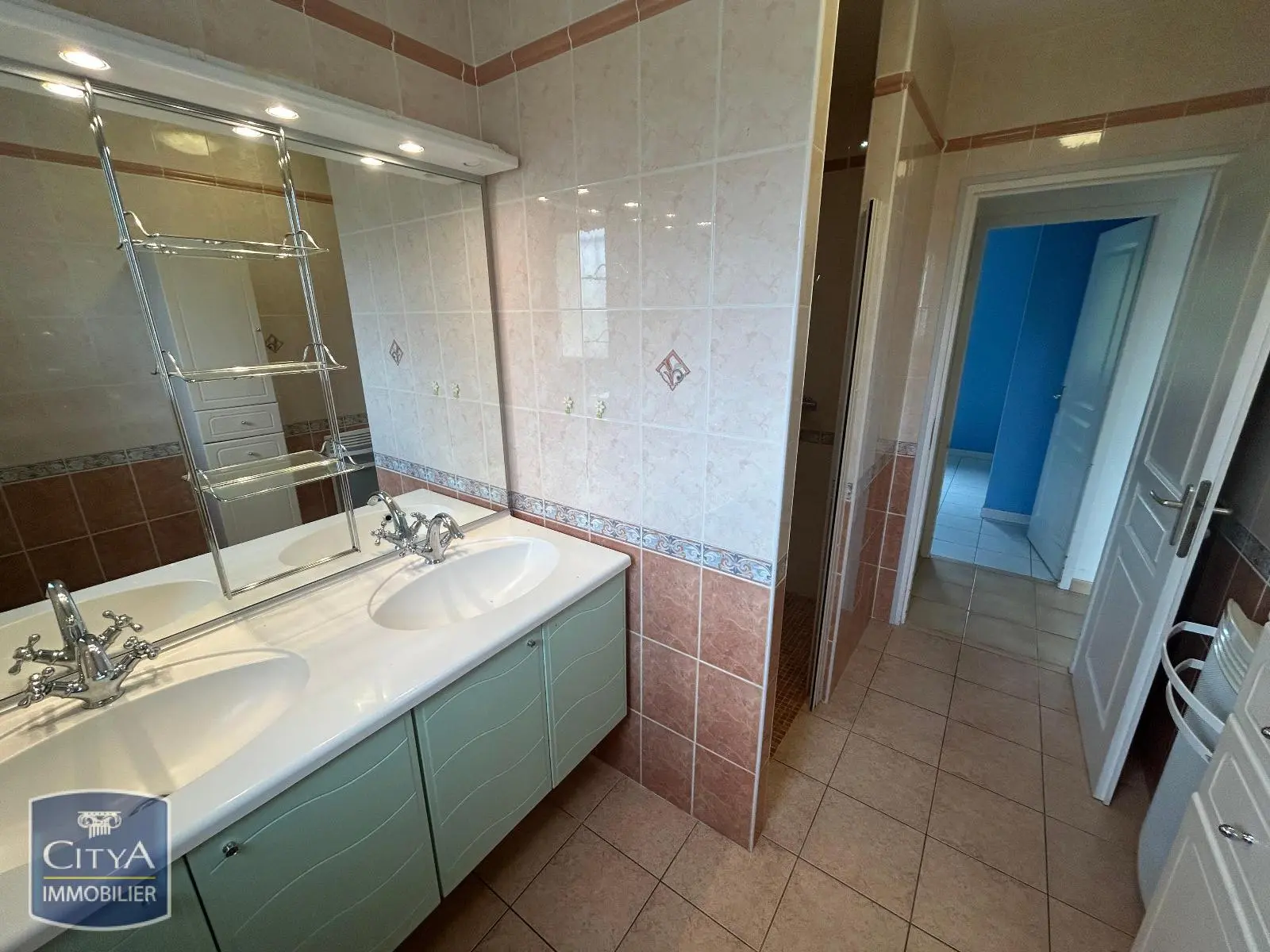 Photo 18 Appartement 4 pièces 98m²