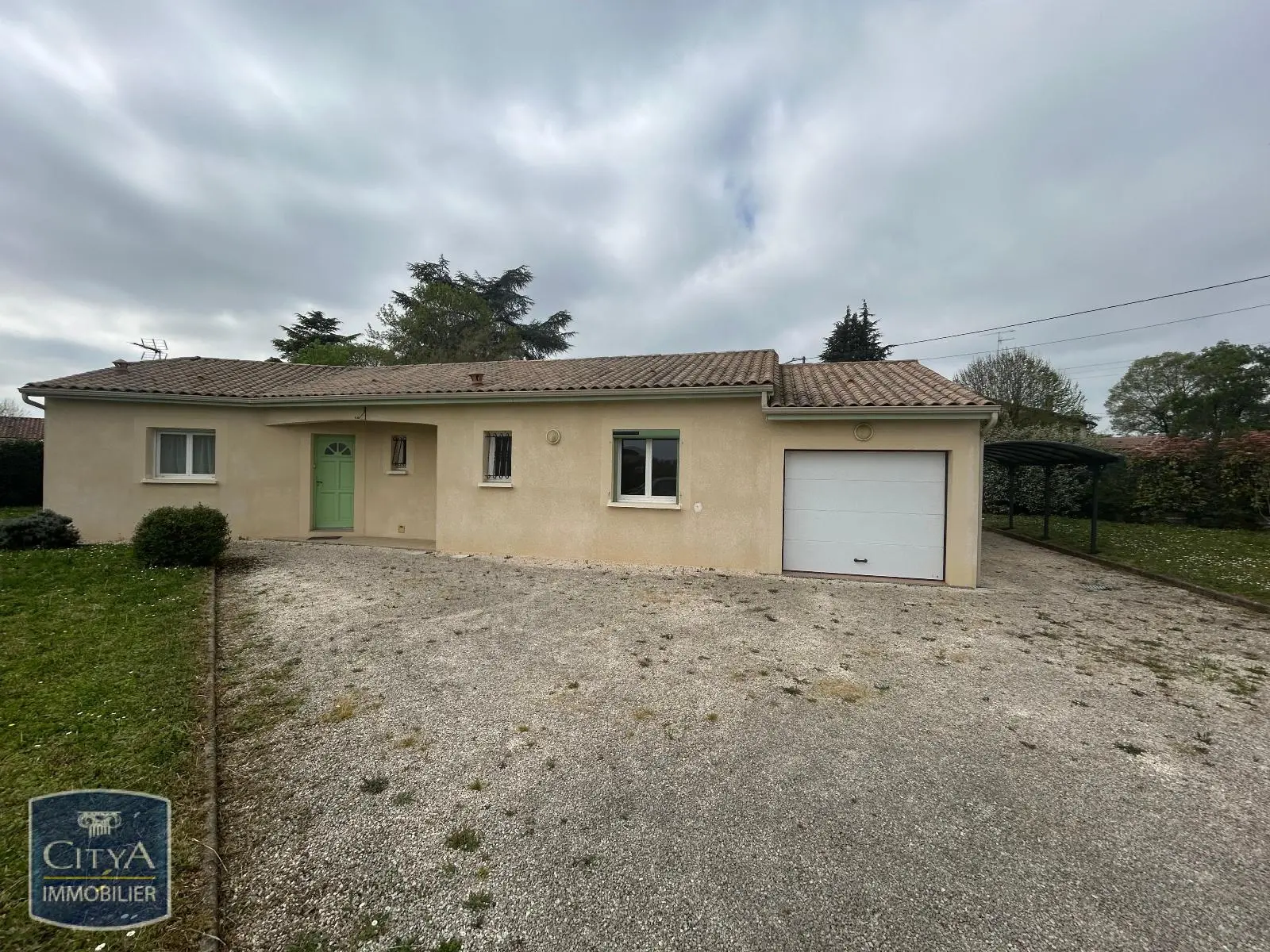 Photo 1 Appartement 4 pièces 98m²