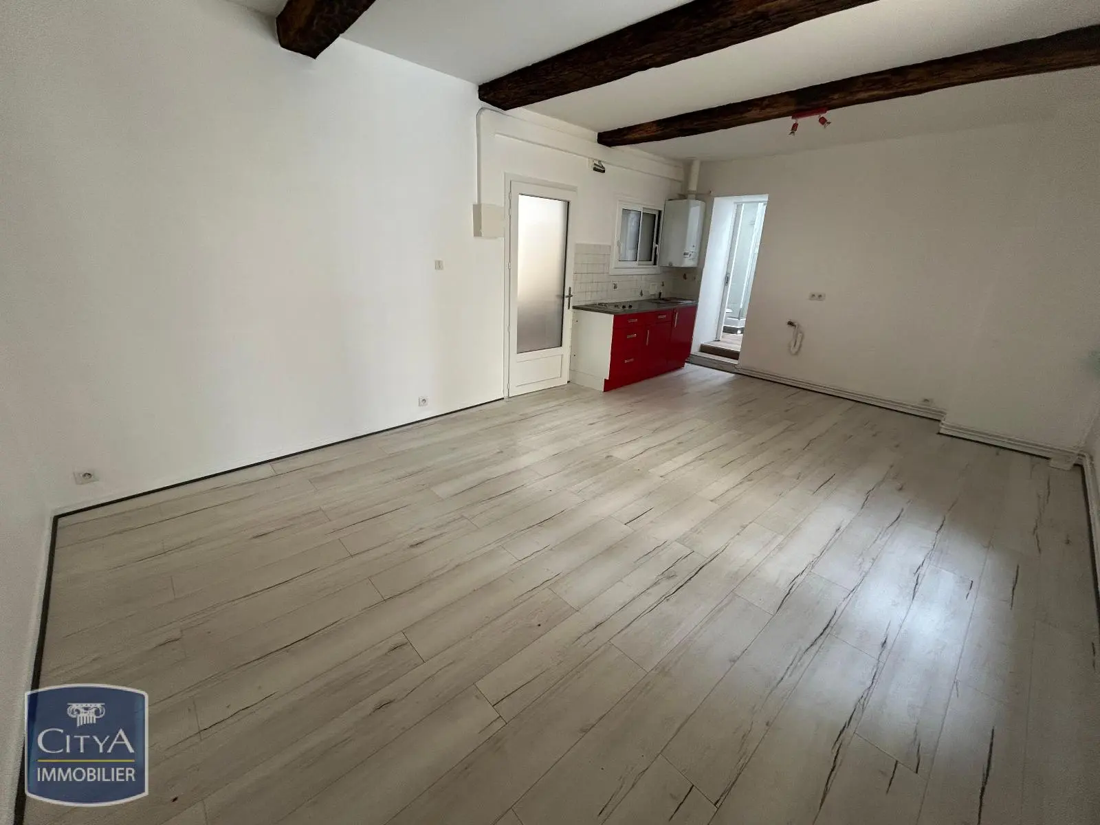 Photo 2 Appartement 1 pièce 38m²