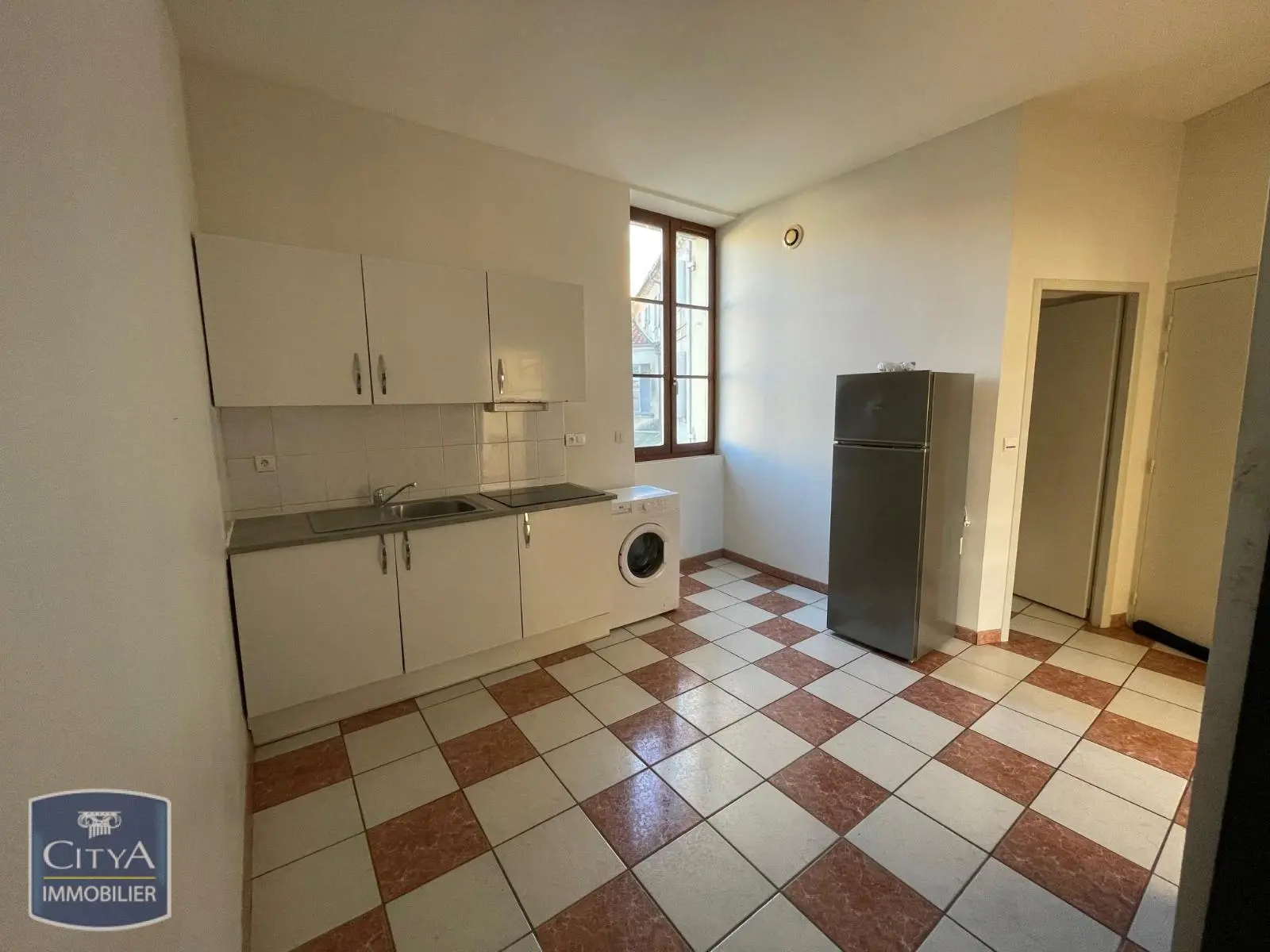 Photo 1 Appartement 1 pièce 30.33m²