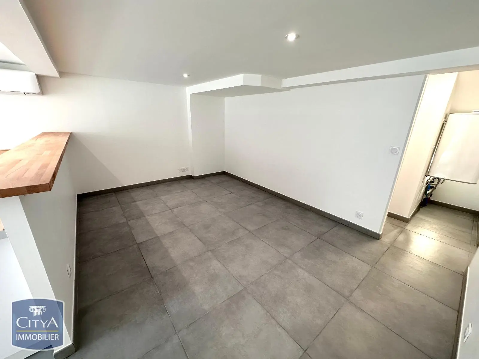 Photo 4 Appartement 4 pièces 77.76m²