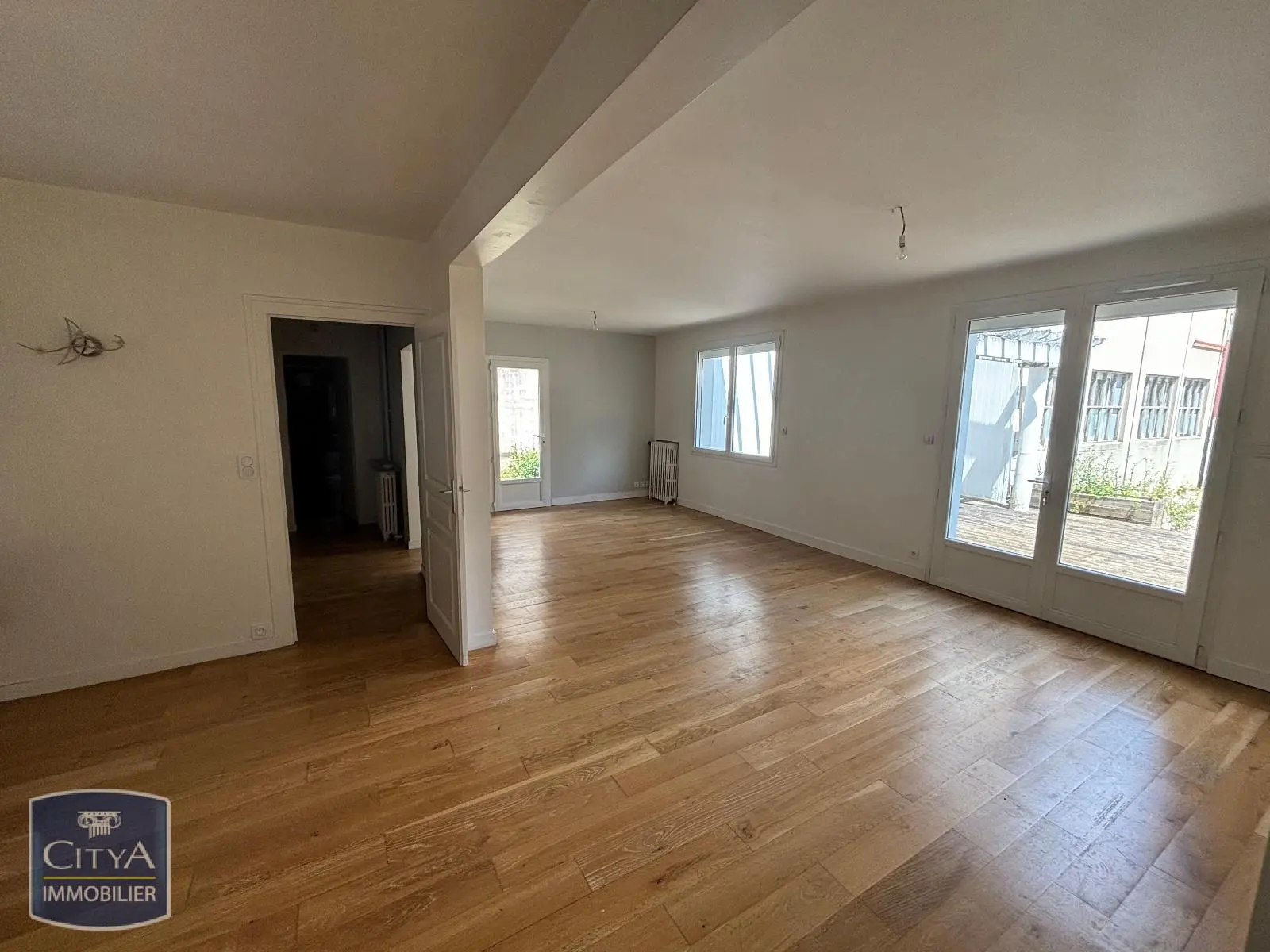 Photo 2 Appartement 4 pièces 95.16m²