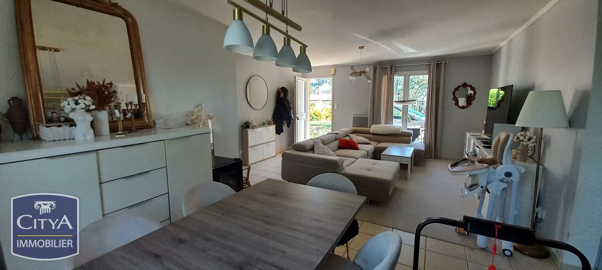 Photo 2 Maison 5 pièces 81.5m²